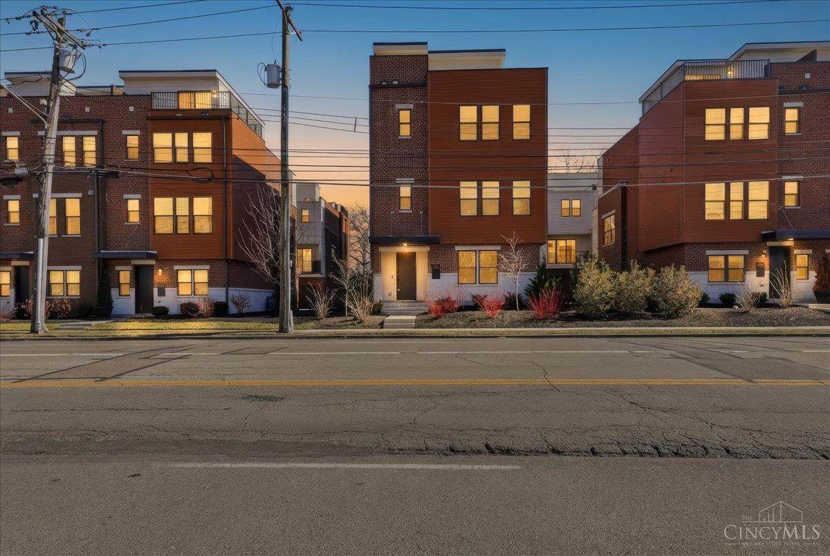3912 Edwards Road - Photo 1