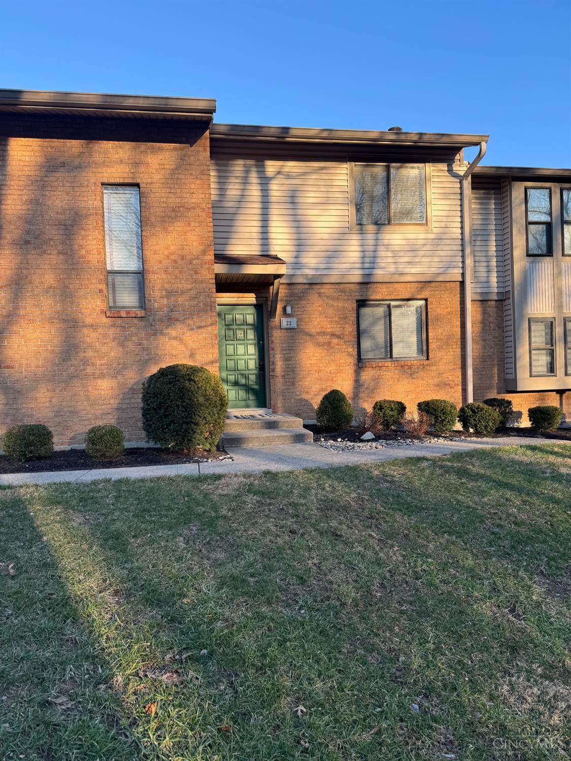 22 Oakwood Court - Photo 1
