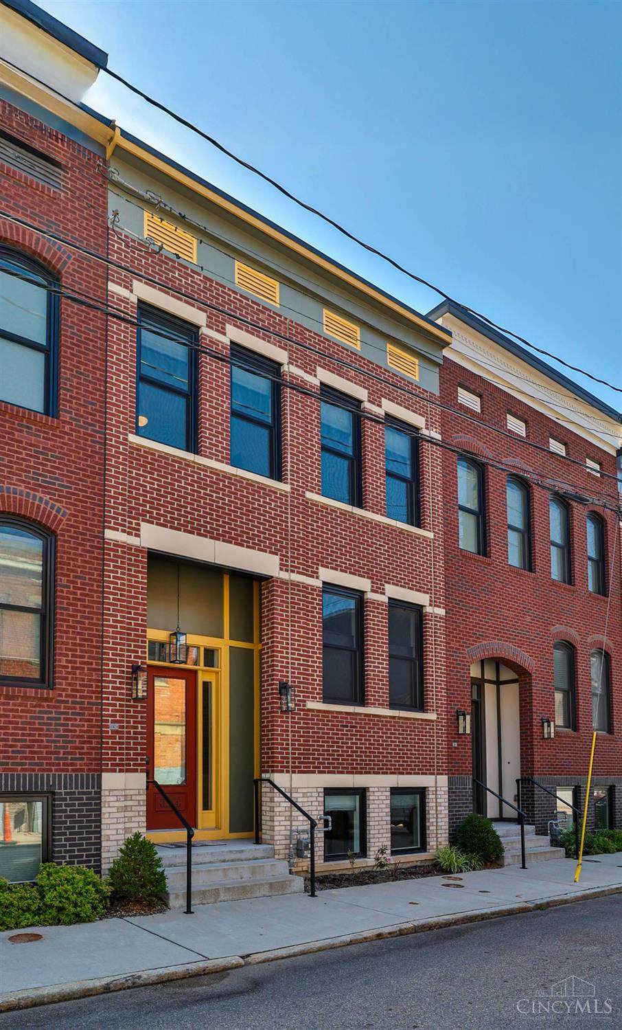 1514 Pleasant Street - Photo 1