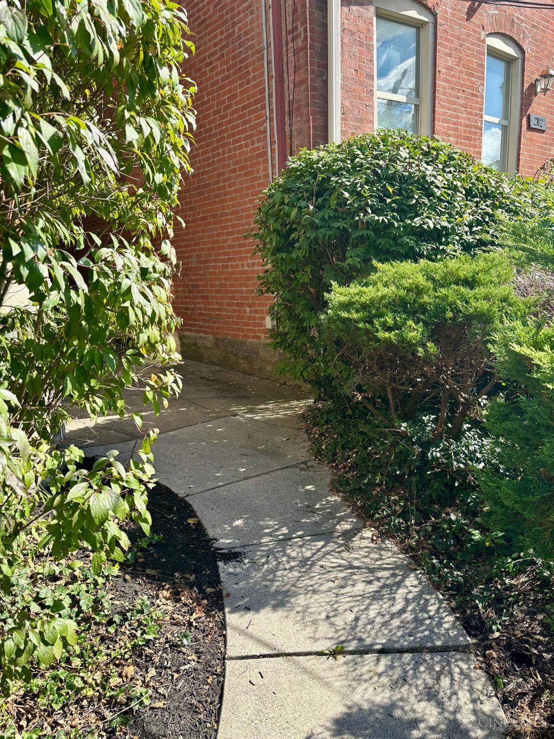 https://bt-photos.global.ssl.fastly.net/cincy/orig_boomver_1_1298549-2.jpg