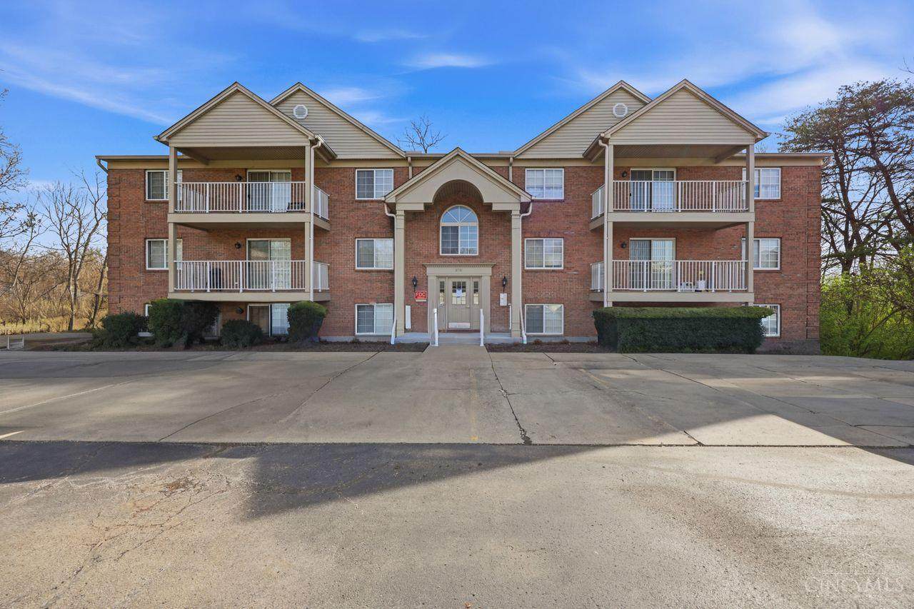 3131 Preserve Lane - Photo 1