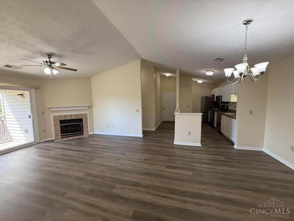 4748 Bordeaux Lane - Photo 1