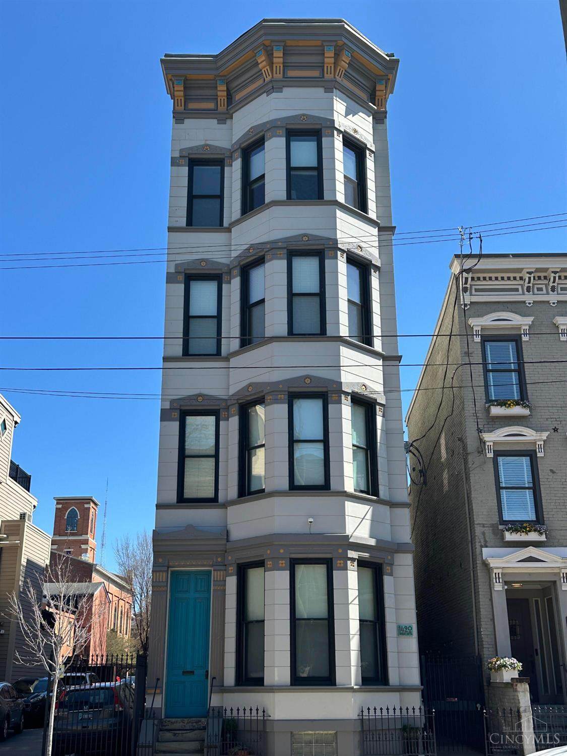 1420 Elm Street - Photo 1