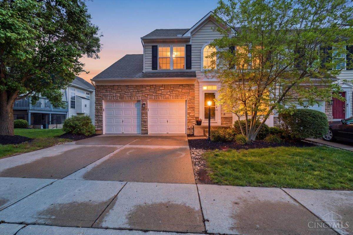 3211 Grand Falls Boulevard - Photo 1