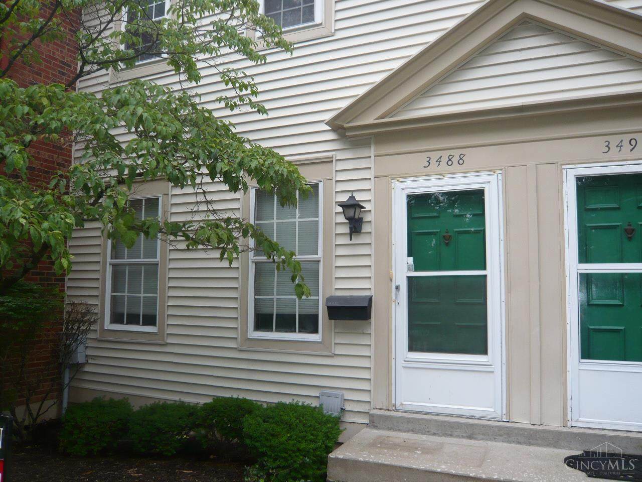 3488 Sunbury Lane - Photo 1