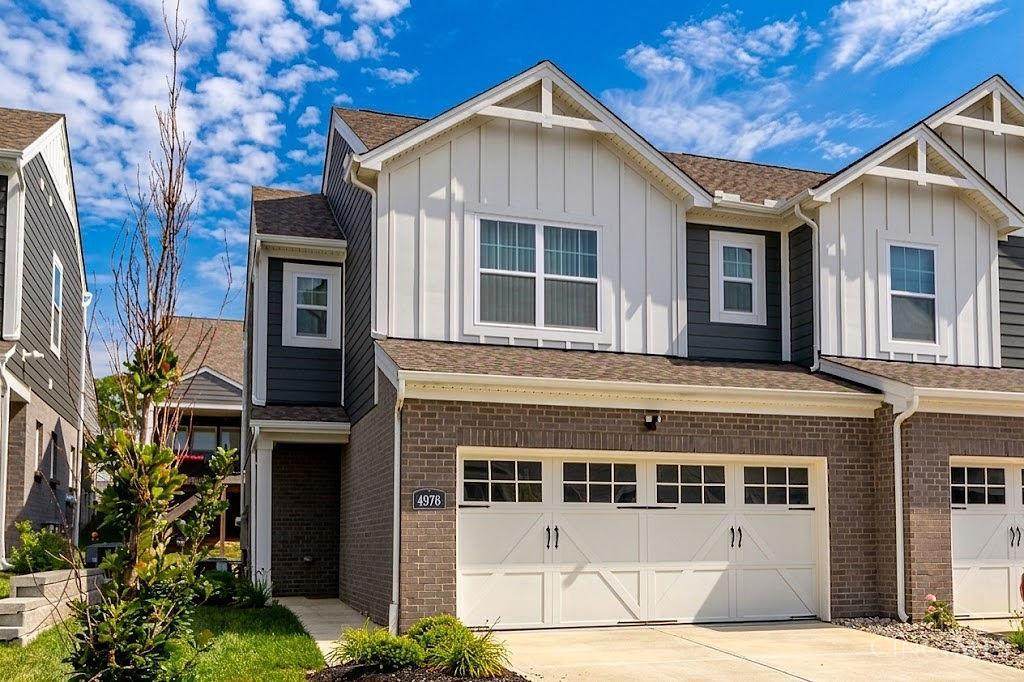 4976 Pebble Ct - Photo 1