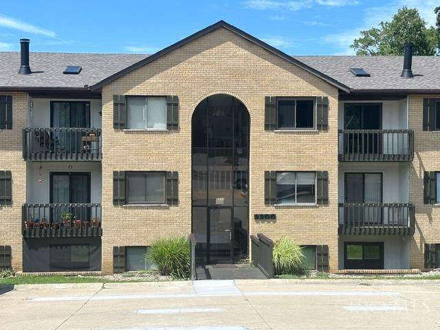 2200 Augusta Boulevard - Photo 1
