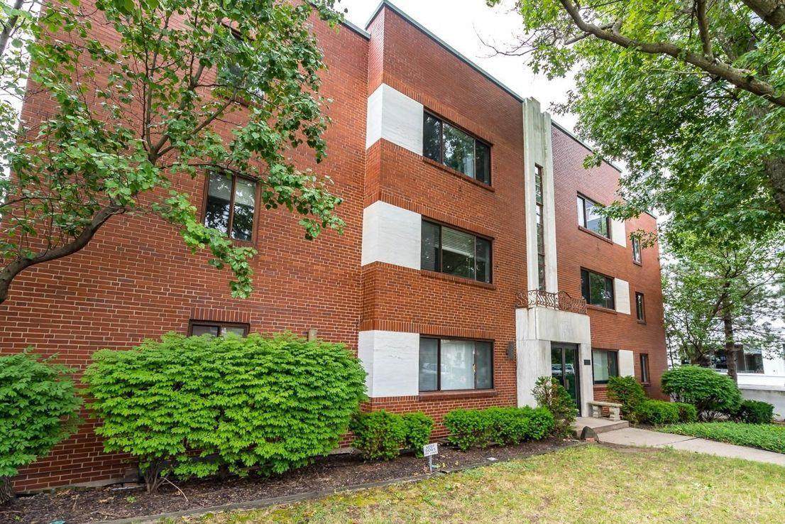 2210 Victory Parkway - Photo 1
