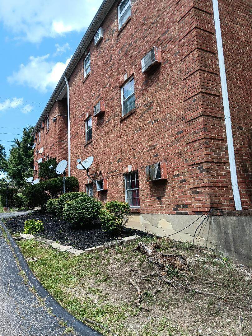 2777 Montana Avenue - Photo 1