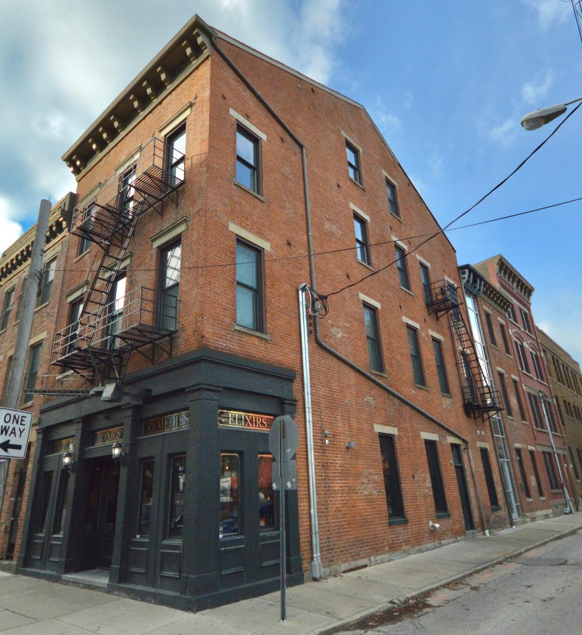 18 Thirteenth Street - Photo 1