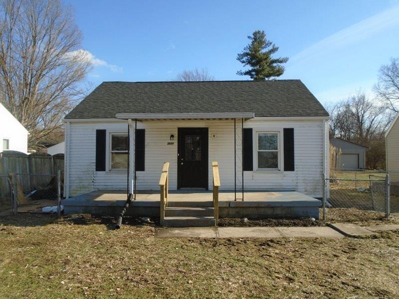 3804 Jewell Avenue - Photo 1