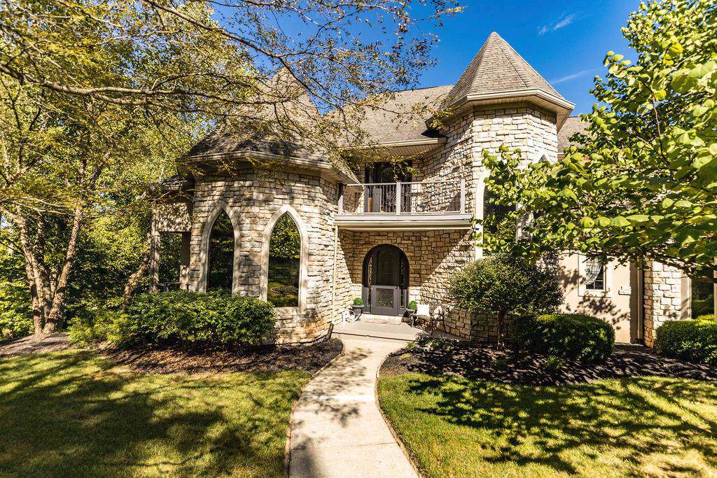 2834 Redwing Drive - Photo 1