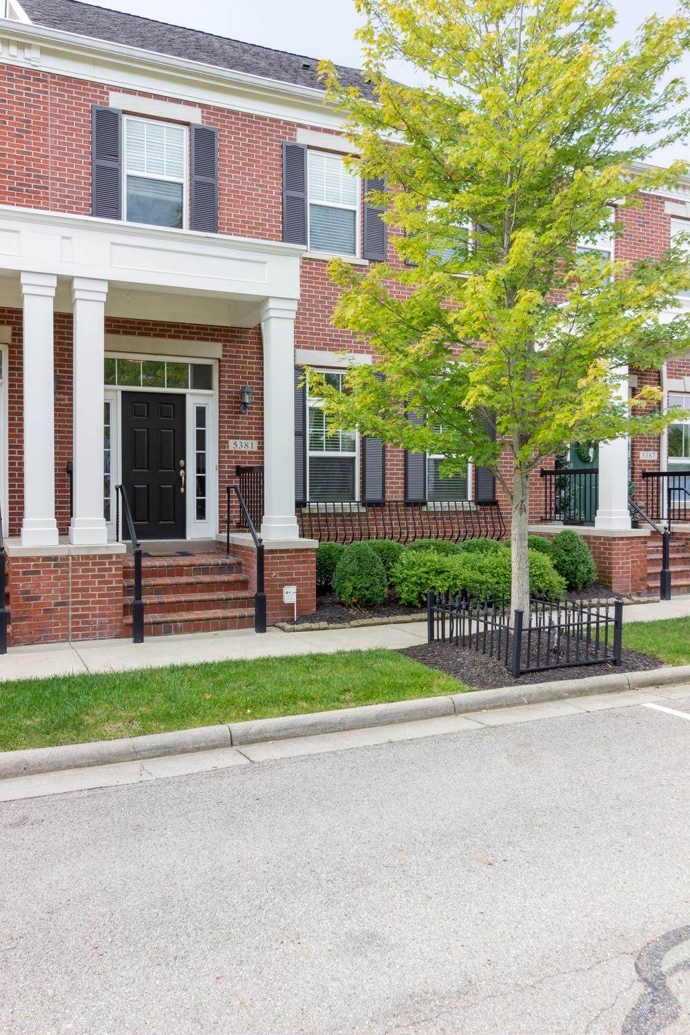 5381 Commonwealth Avenue - Photo 1