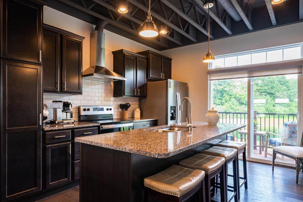 1205 Parklake Row - Photo 1