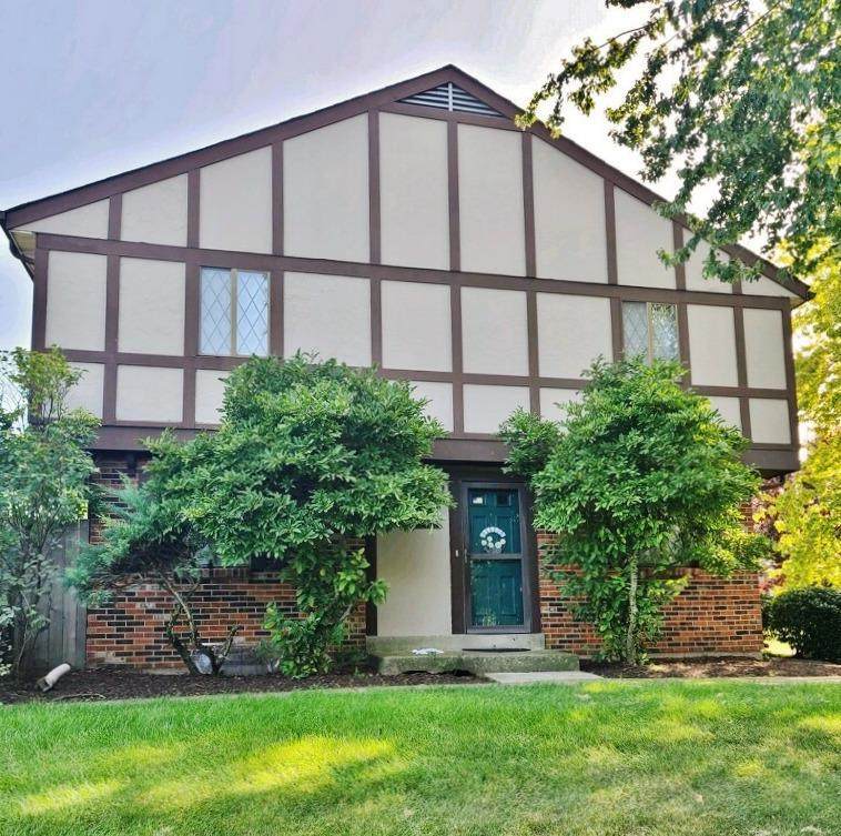 7489 Dover Drive - Photo 1