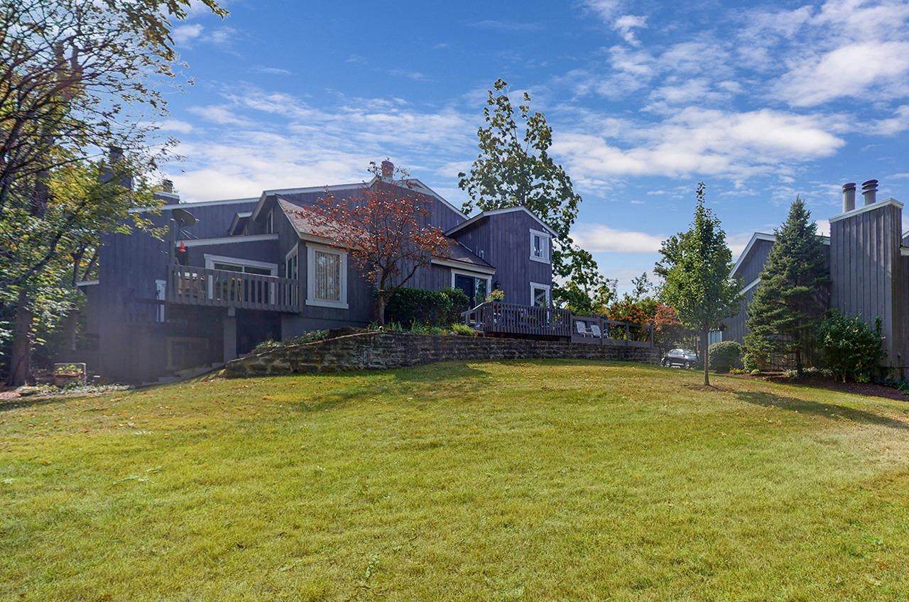 121 Twin Lakes Drive - Photo 1
