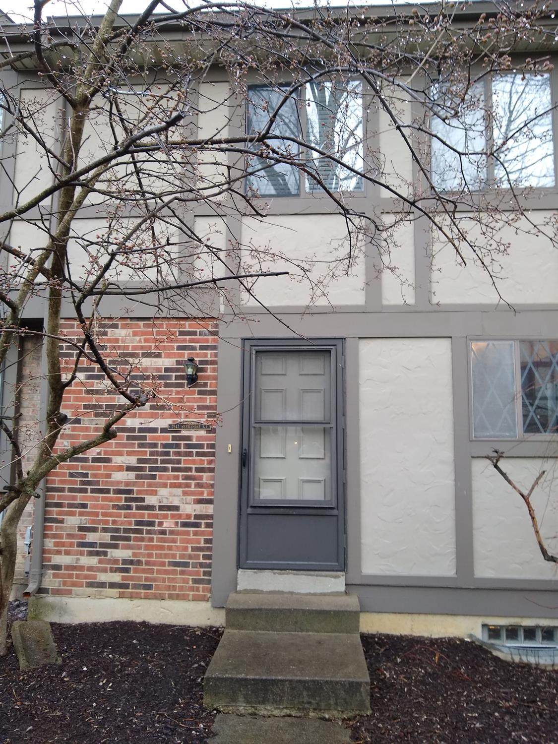 7647 Berkshire Court - Photo 1