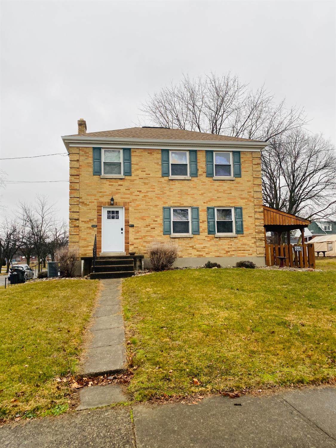 420 Home Avenue - Photo 1