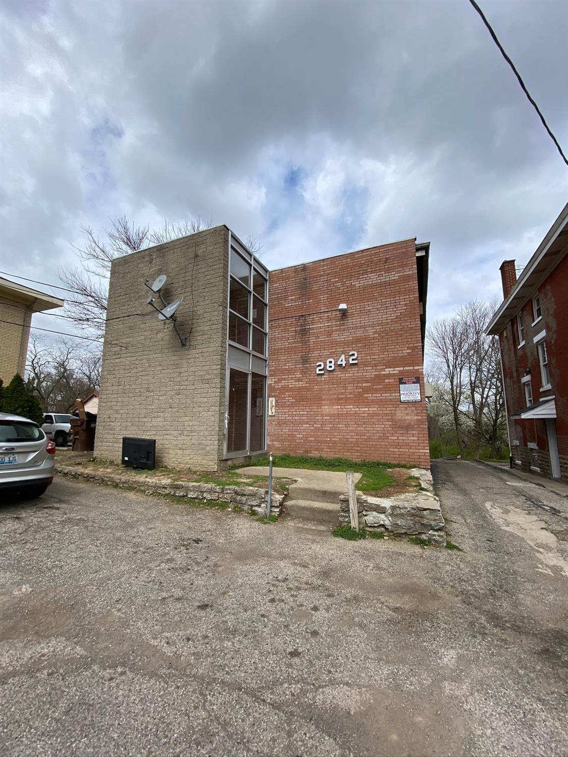 2842 Montana Avenue - Photo 1