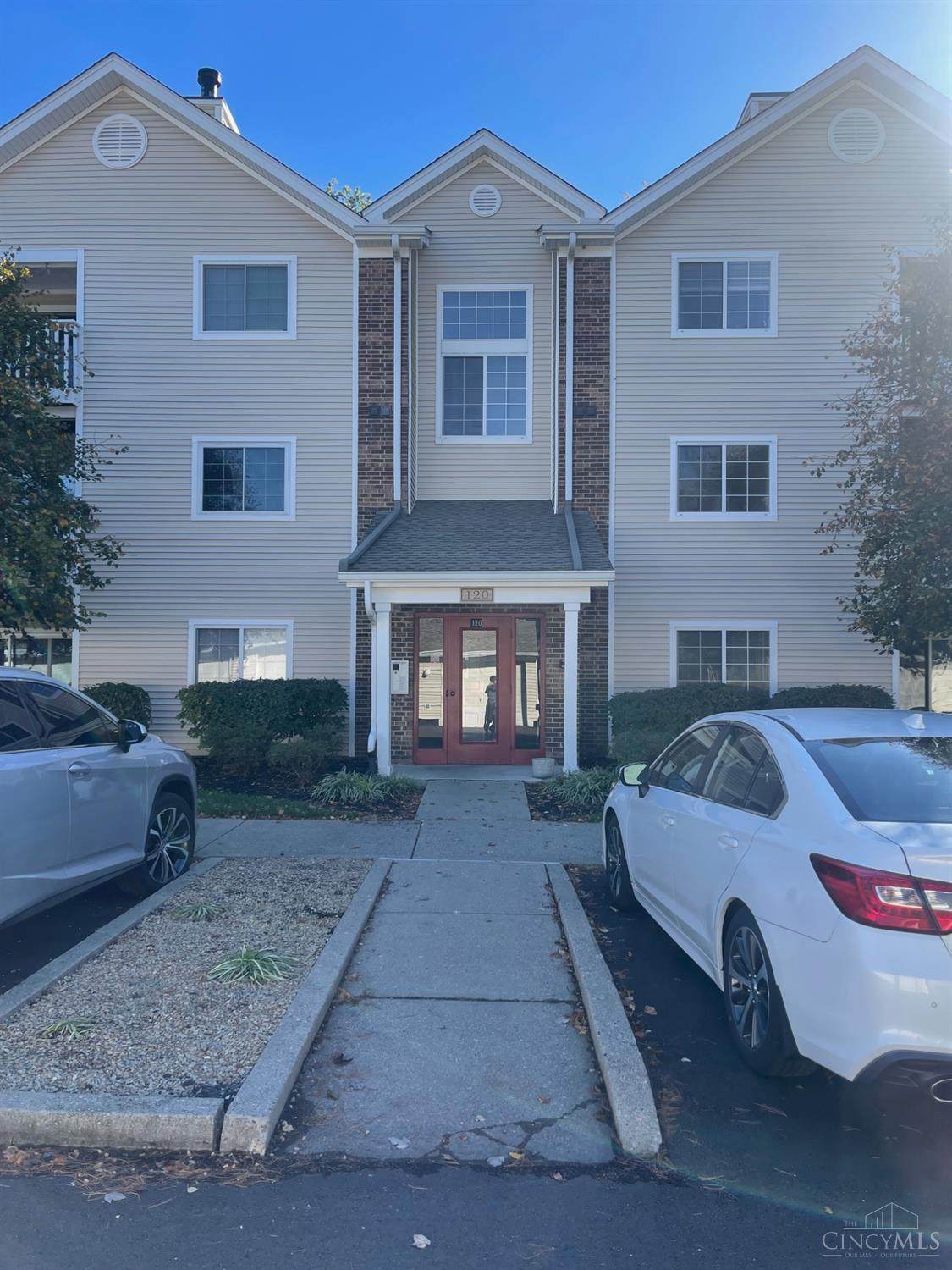 120 Carrington Lane - Photo 1