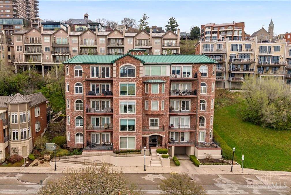 380 Baum Street - Photo 1