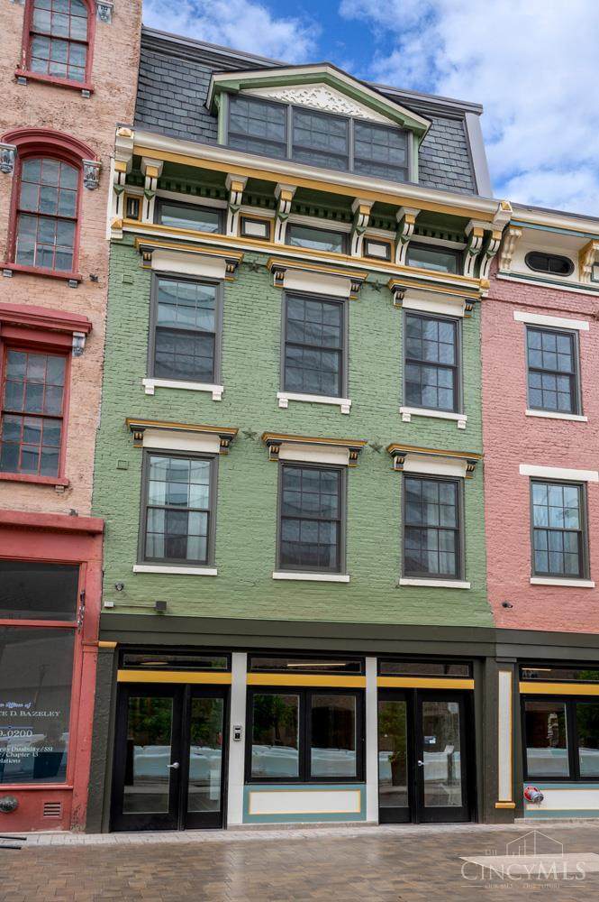 11 E Court Street - Photo 1
