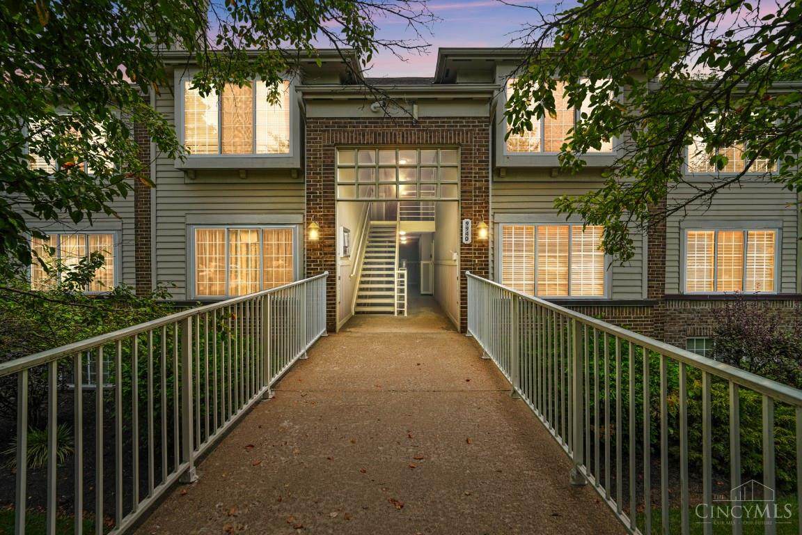 9940 Regatta Drive - Photo 1