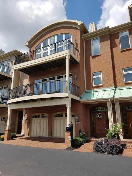1480 Riverside Drive - Photo 1