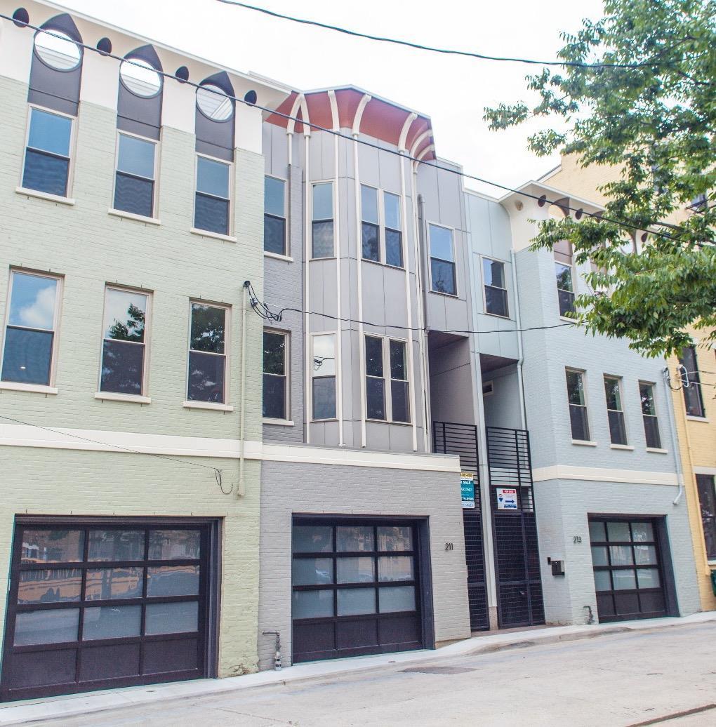 211 Kemp Alley - Photo 1