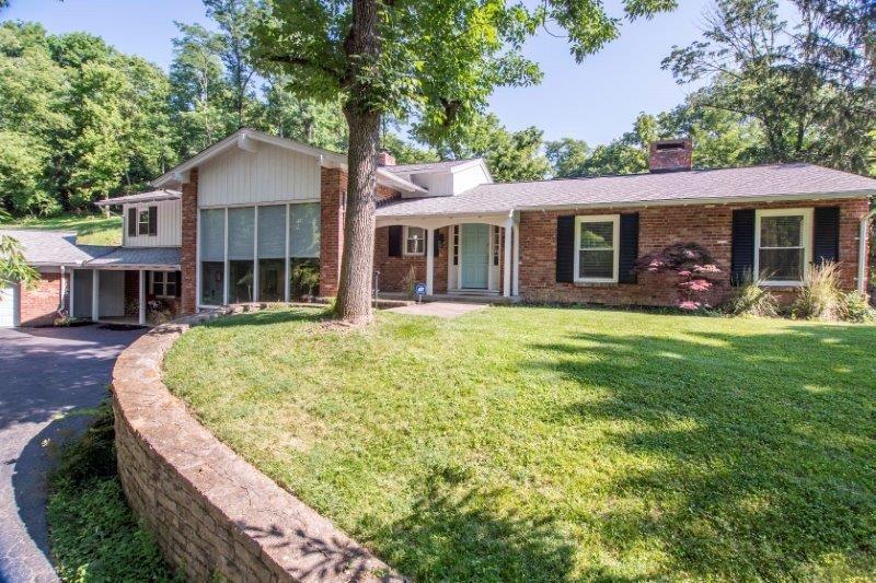 311 Whitthorne Drive - Photo 1