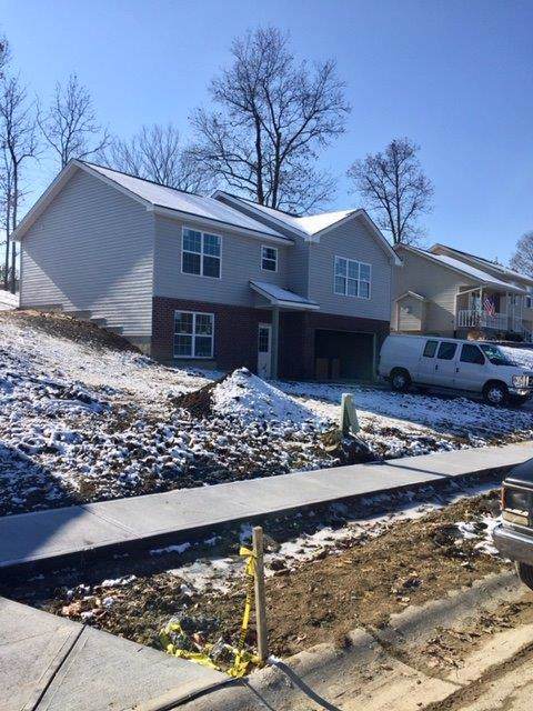 455 Smalley Boulevard - Photo 1