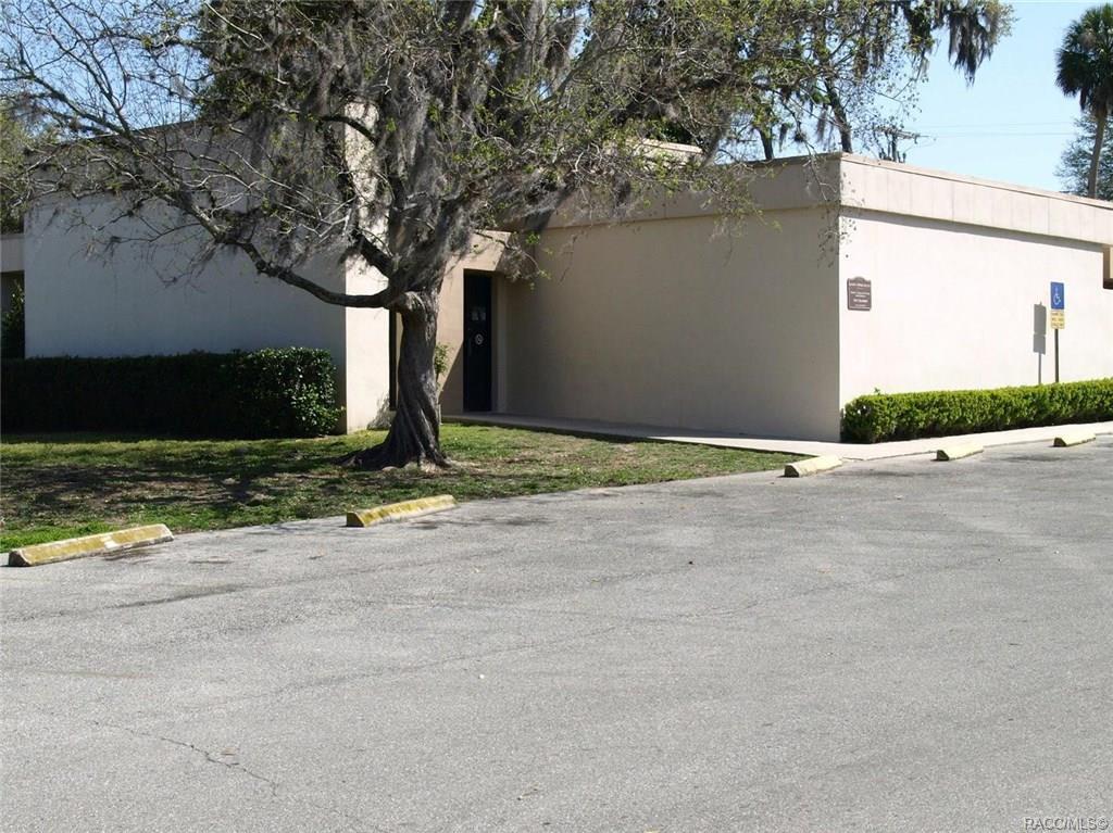 310 Line Avenue - Photo 1