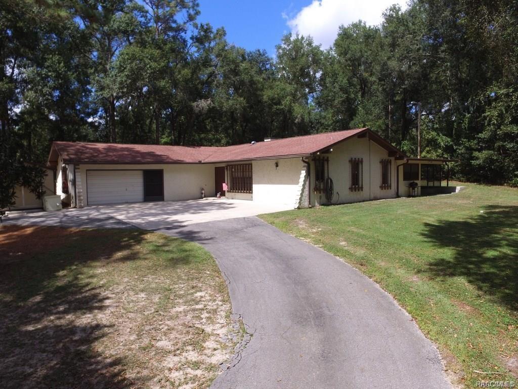 2811 Spring Leaf Lane - Photo 1