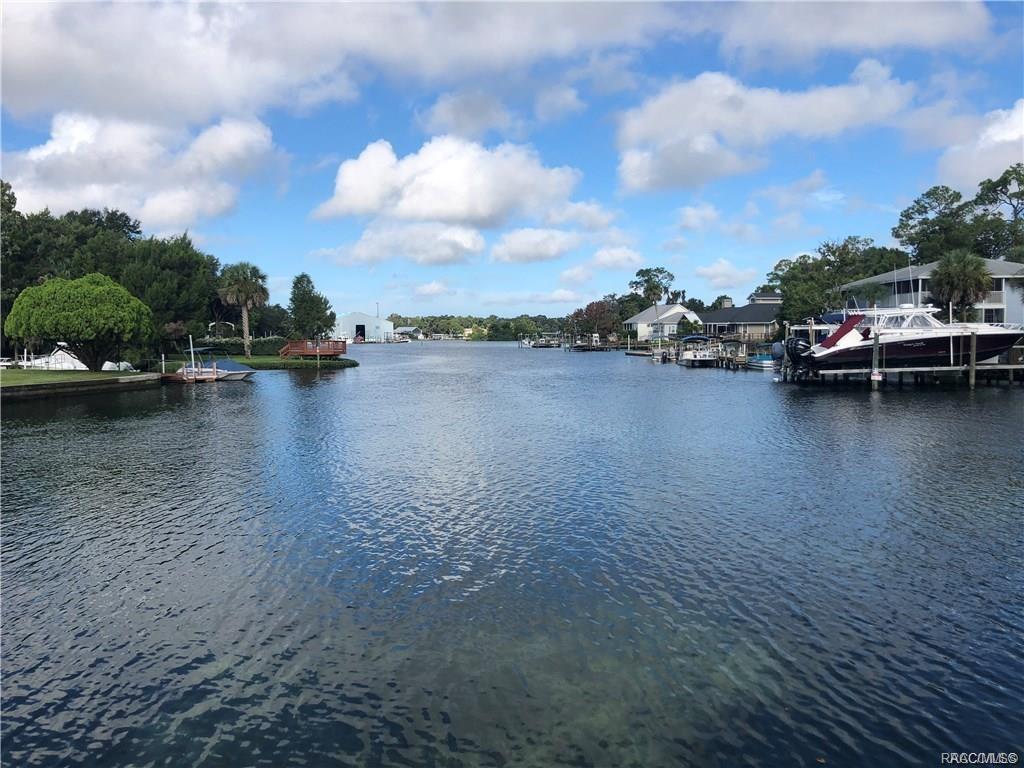 251 Bay Path Drive - Photo 1