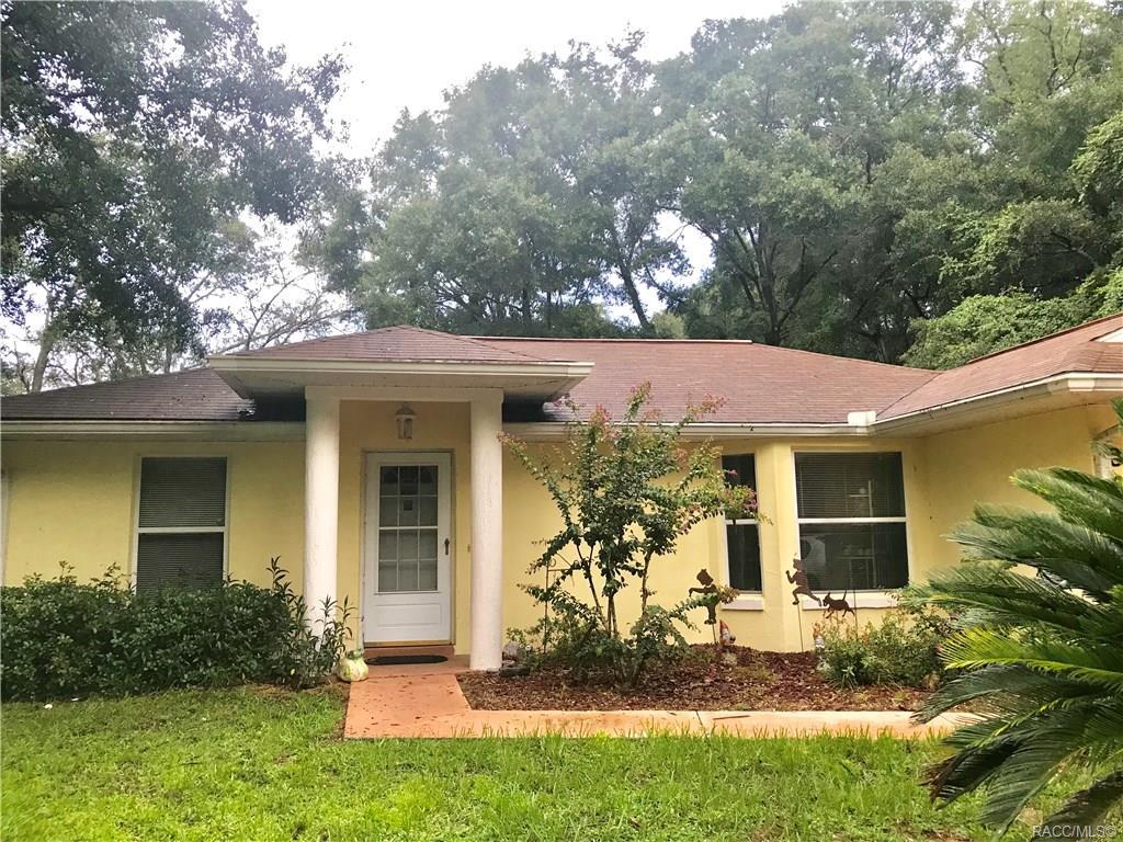 890 Charles Avenue - Photo 1