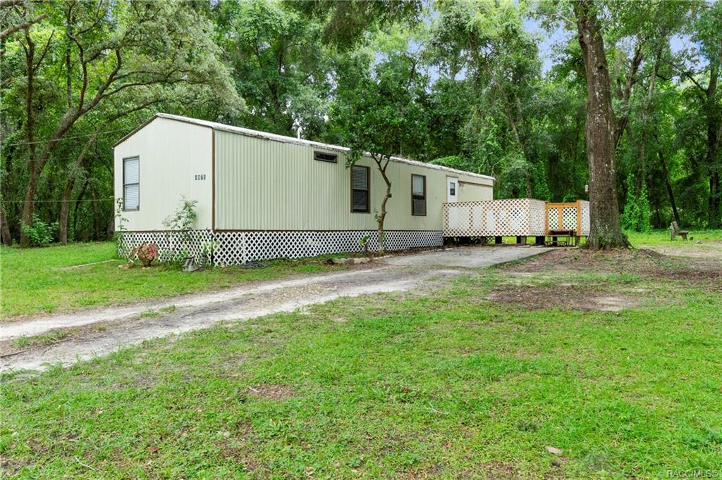 8975 Hammock Avenue - Photo 1