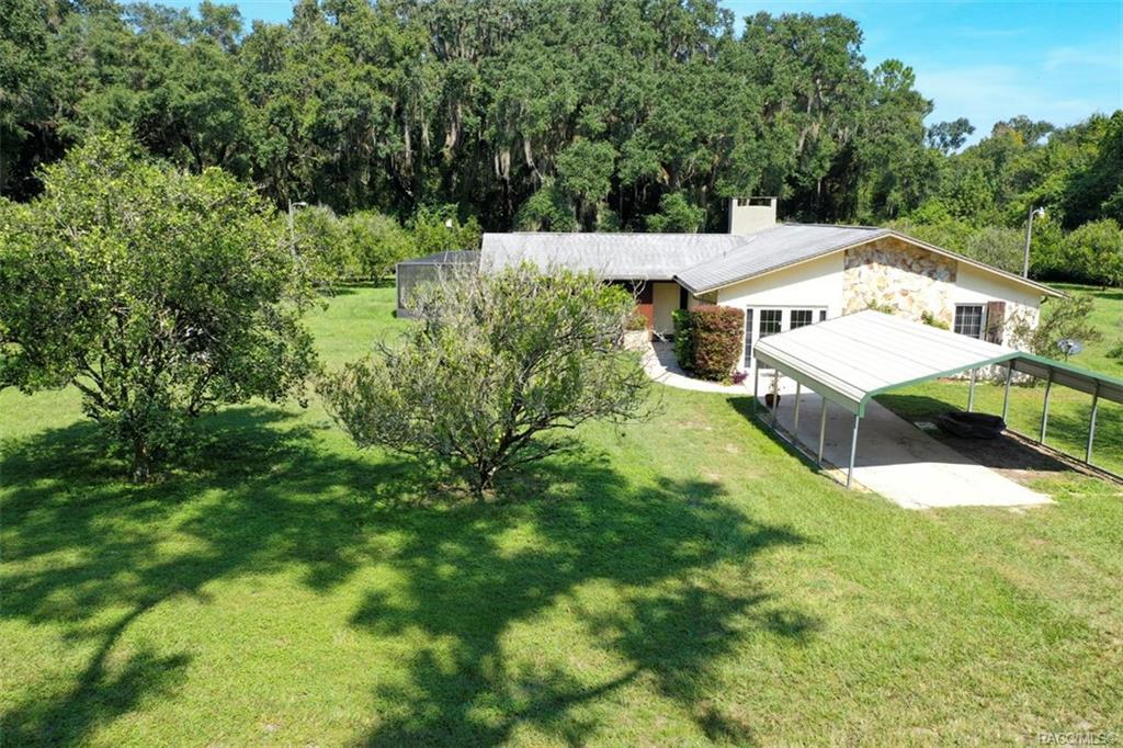 8955 Daniels Road - Photo 1