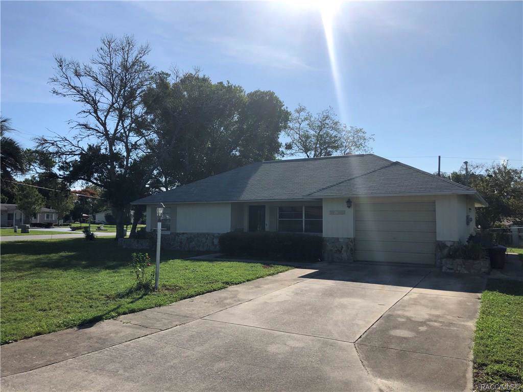 201 Tyler Street - Photo 1