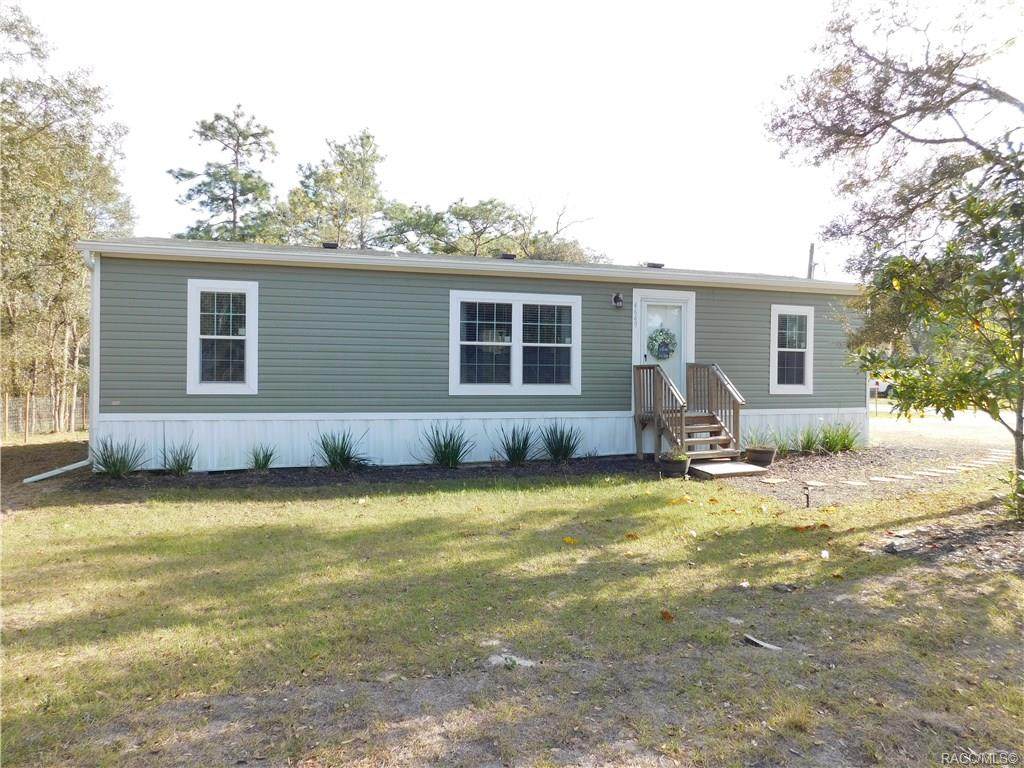 4649 Hatteray Point - Photo 1
