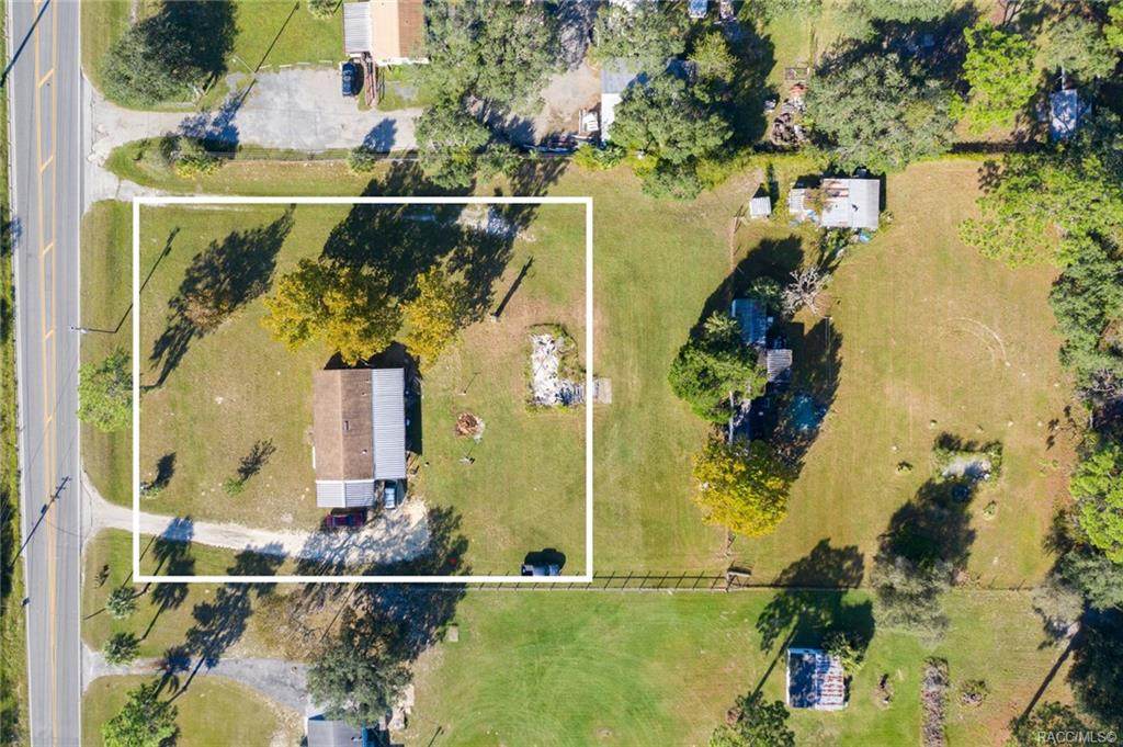 6911 Cardinal Street - Photo 1
