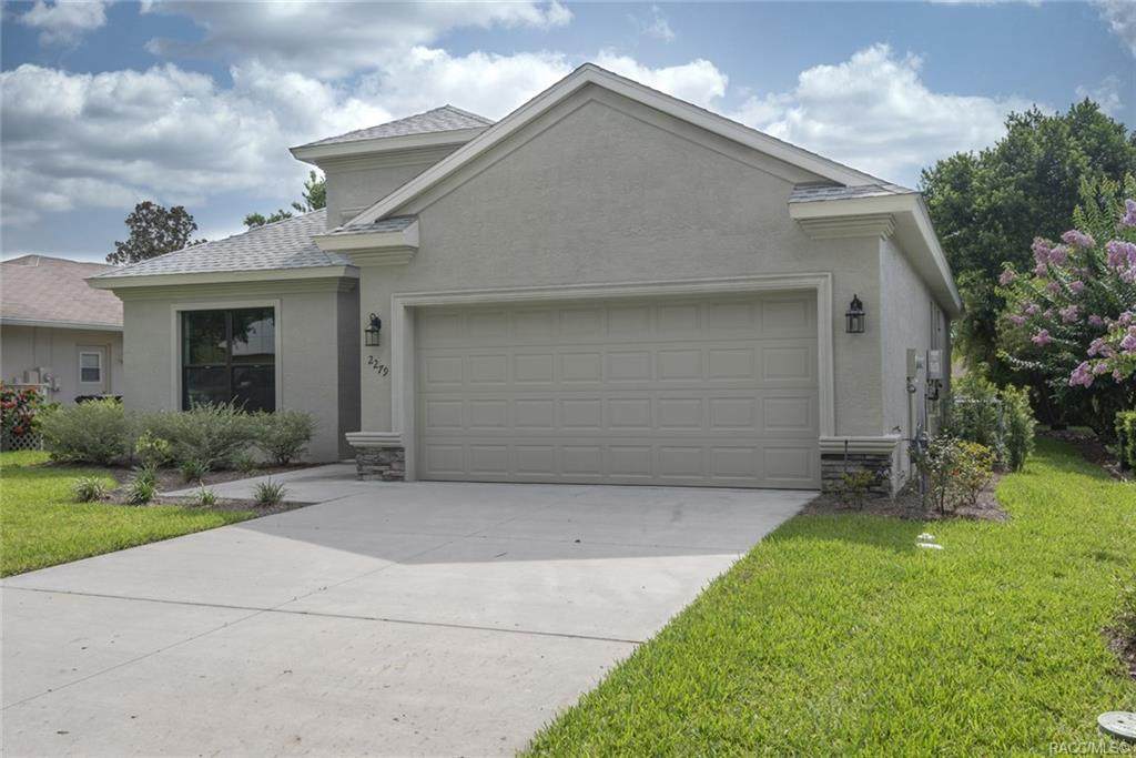 2279 Brentwood Circle - Photo 1