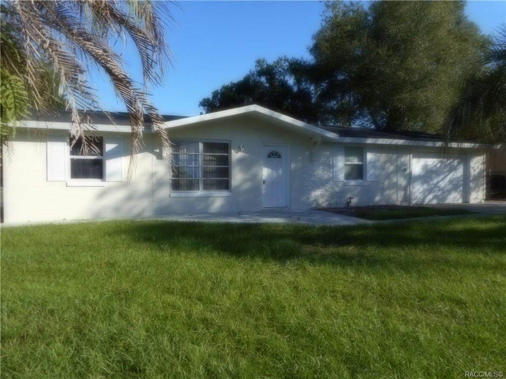 2275 Austin Drive - Photo 1