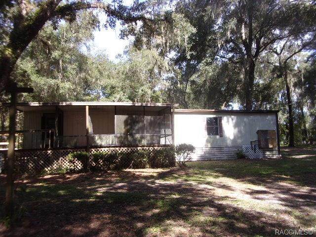 9960 Bushnell Road - Photo 1