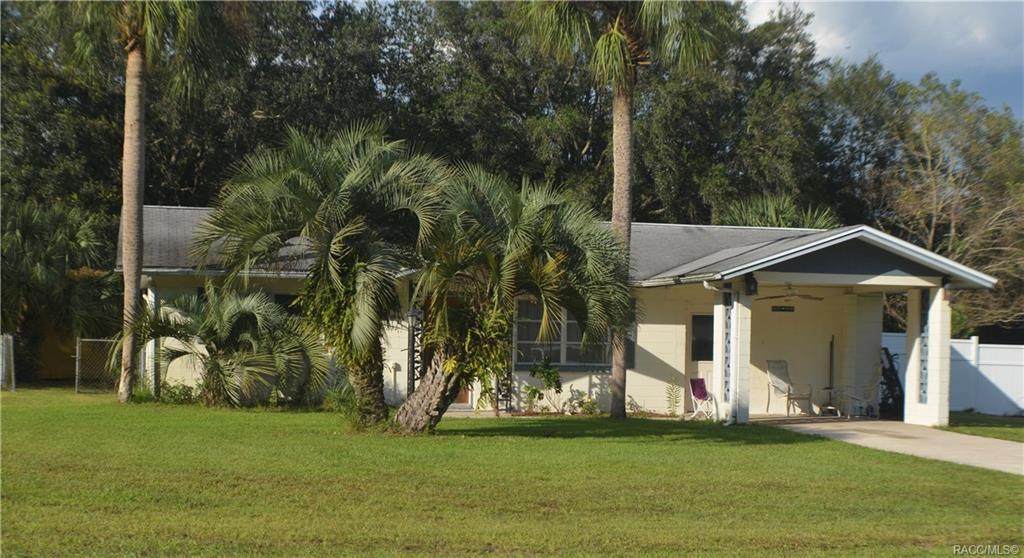 20181 Rainbow Lakes Boulevard - Photo 1