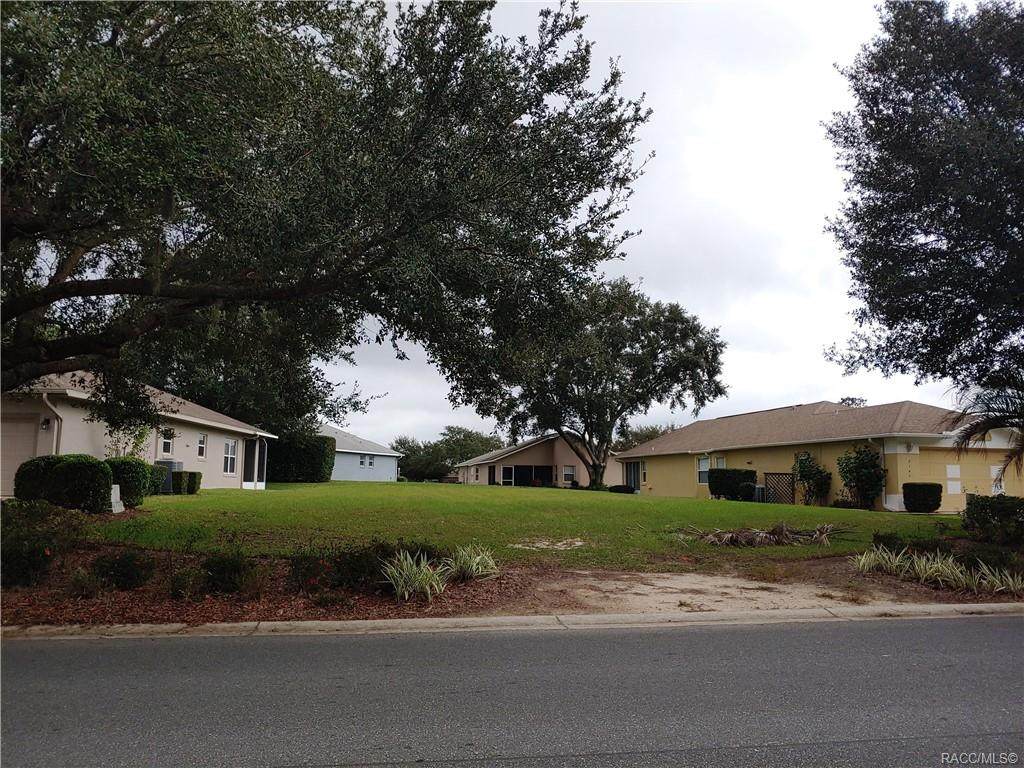 2151 Brentwood Circle - Photo 1
