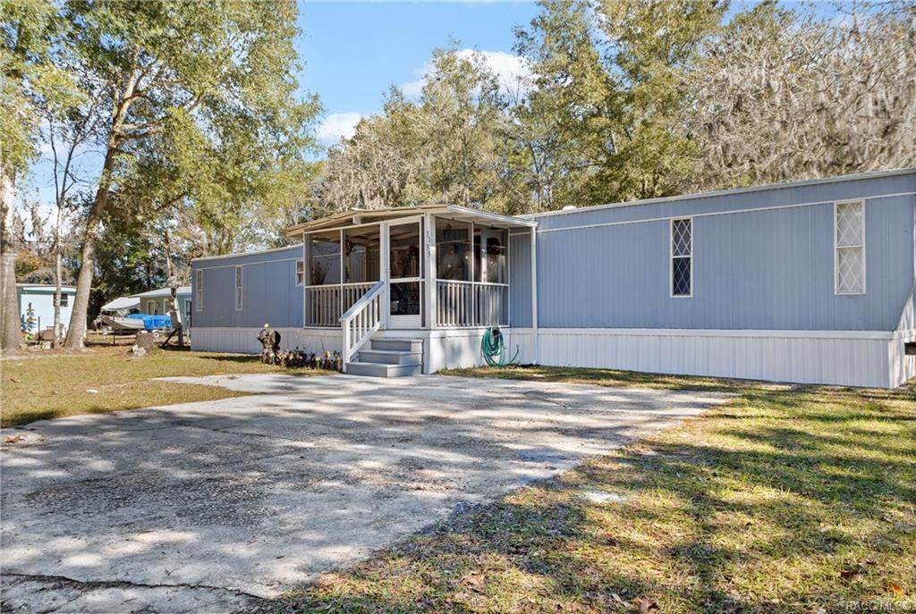3135 Oakland Terrace - Photo 1