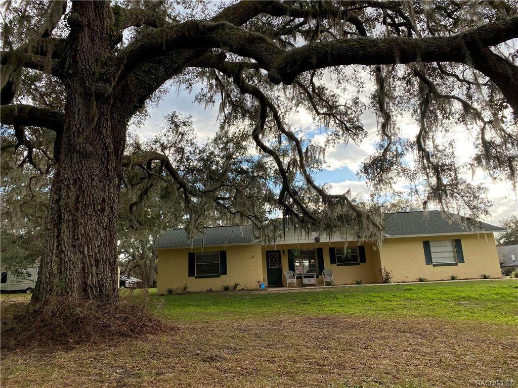 7410 Savannah Drive - Photo 1