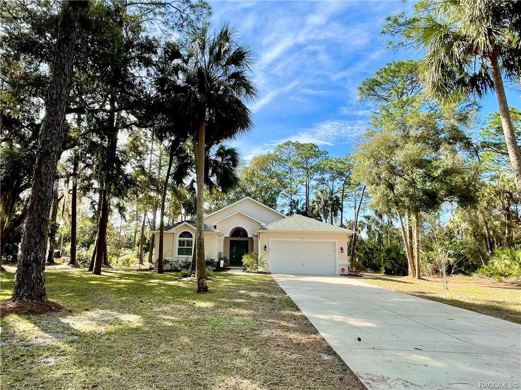 7 Nancy Parkway - Photo 1