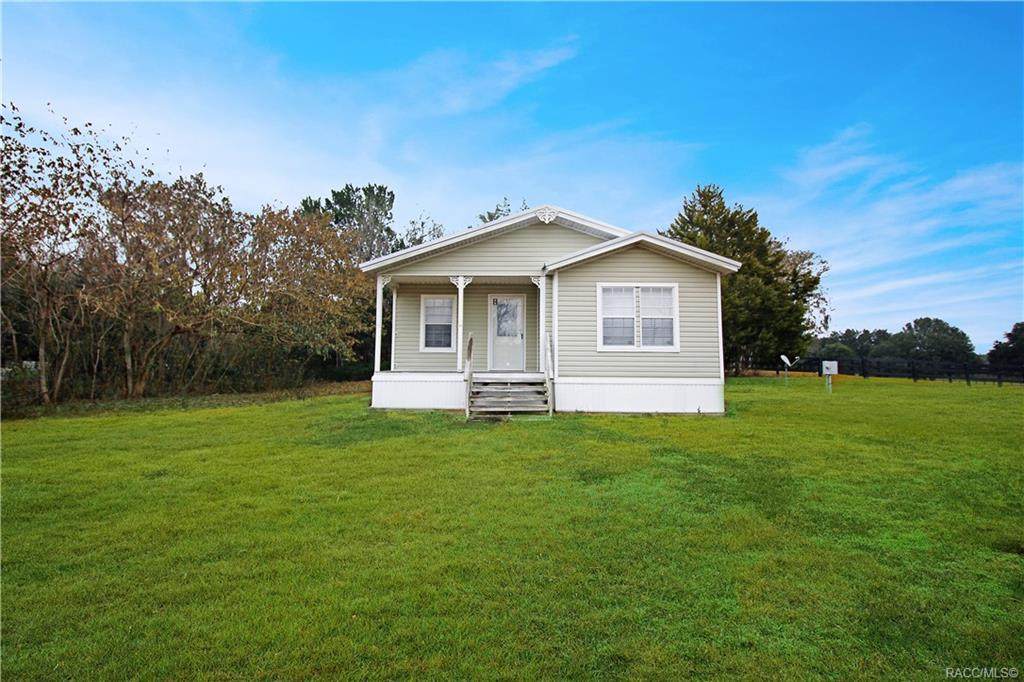 17437 Us Highway 441 - Photo 1