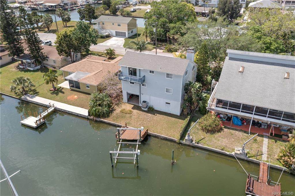 13914 Raie Avenue - Photo 1